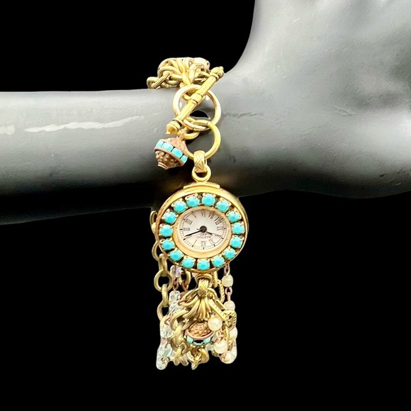 Maximal Art John Wind Gold Tone Crystal and Chain Hand Watch Bracelet 8”